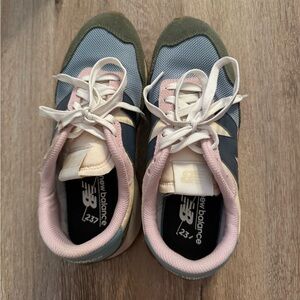New Balance Sneakers